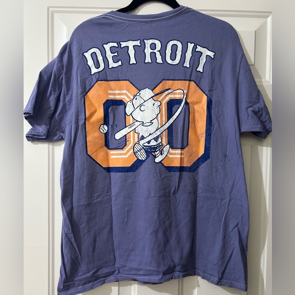 Peanuts Athletic Department Detroit Baseball Lavender Unisex Short Sleeve Tee L - Picture 3 of 3